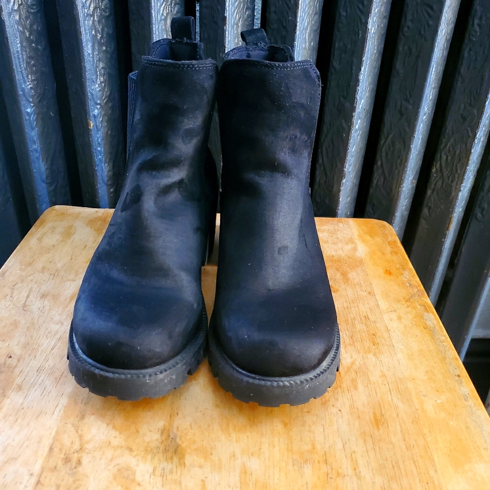 Black Booties
